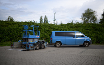 Scherenarbeitsbühnen MIETEN Transport S80_5821_klein.JPG